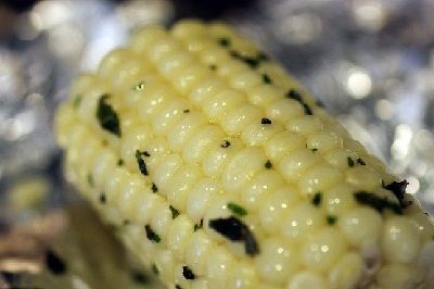 Запеченная кукуруза в духовке