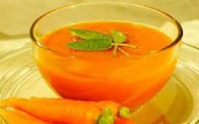 Холодный морковный суп с карри